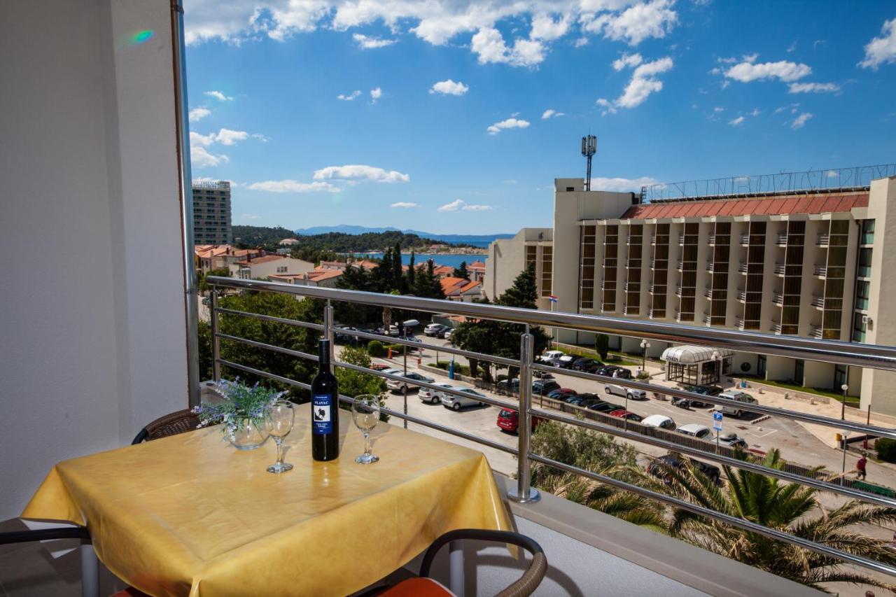 Apartments Kovacic Макарска Екстериор снимка