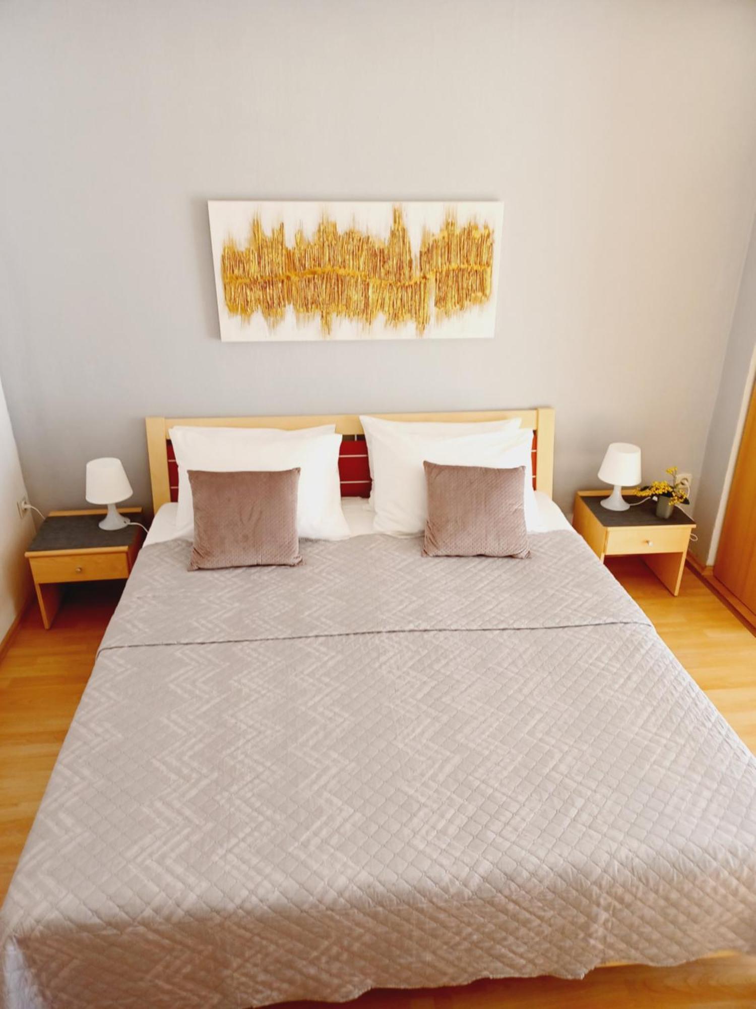 Apartments Kovacic Макарска Екстериор снимка