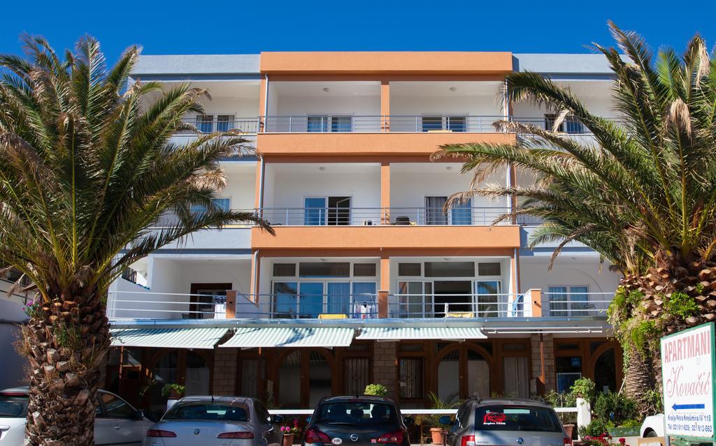 Apartments Kovacic Макарска Екстериор снимка